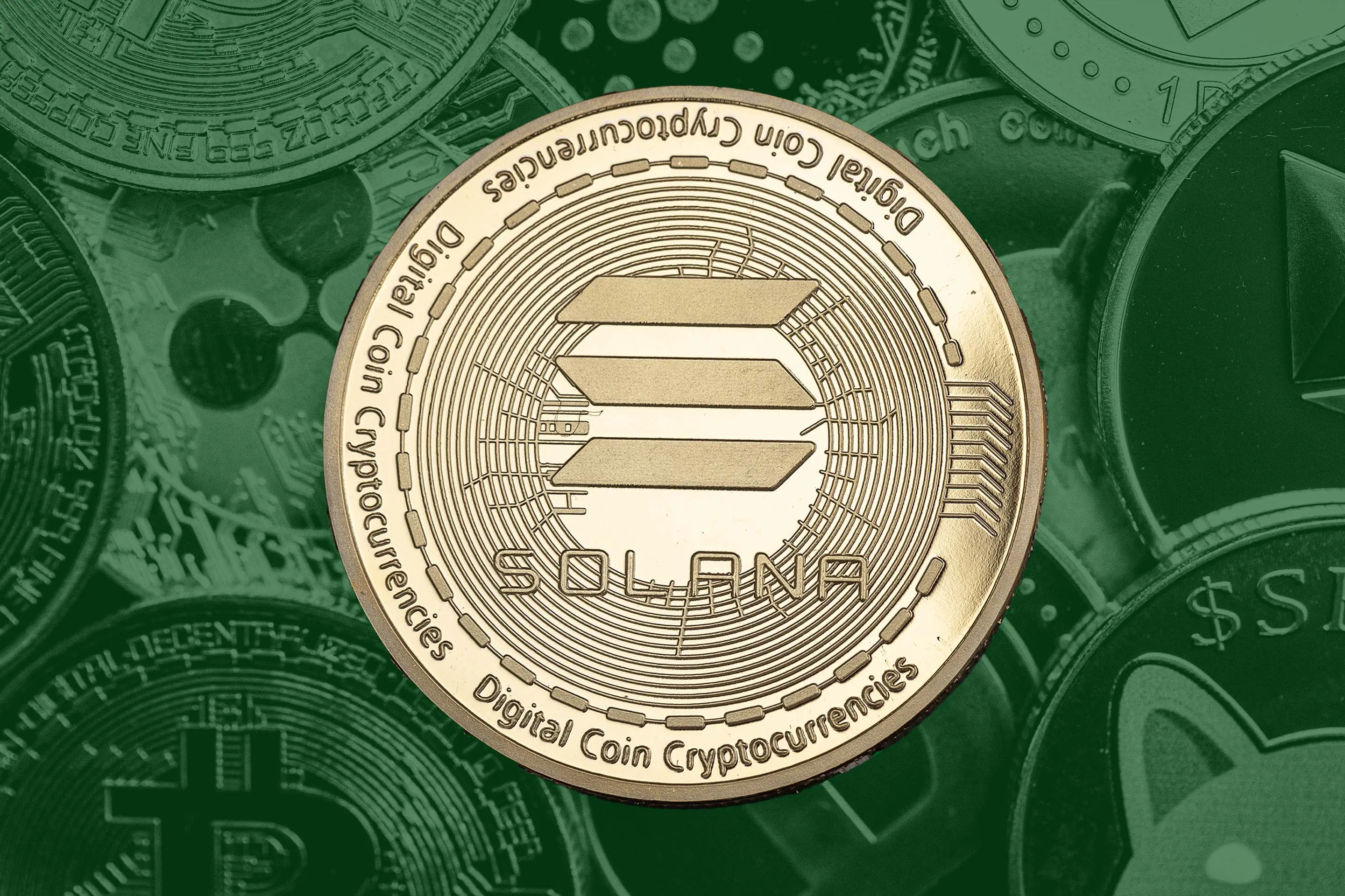 Fastest Growing Solana Memecoins in June 2025: $ANTS, $MASK, $BALL & More